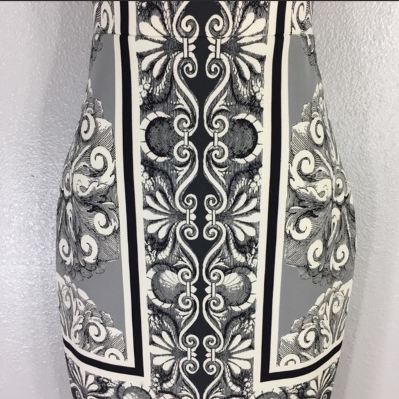 Express damas scroll print tube strapless dress - Picture 4 of 8